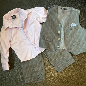 2T boys dress shirt, vest and pants